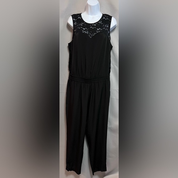 Express Women Size 12 Jumpsuit Black Sleeveless Lace Top Pockets Harem Pants - Picture 1 of 12